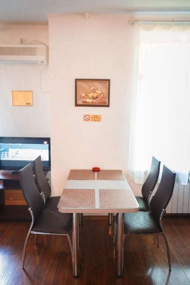 Апартаменты Doba In Ua Hrushevskoho Apartments Днепр-21